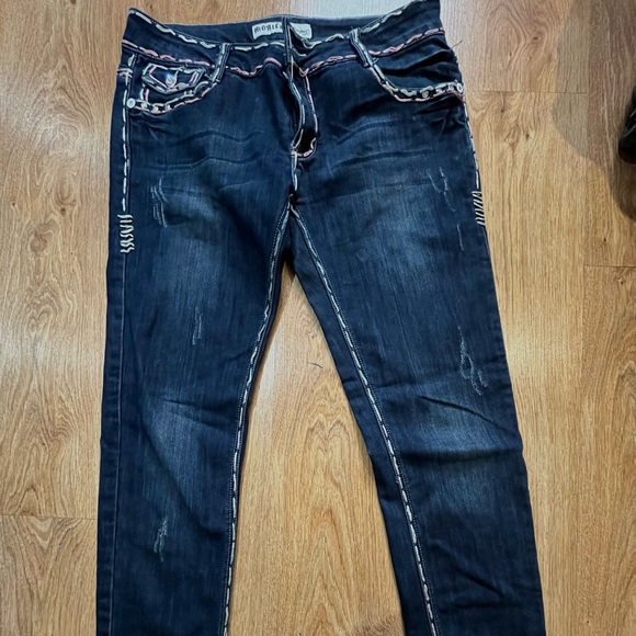 Excellent condition - Picture 3 of 4